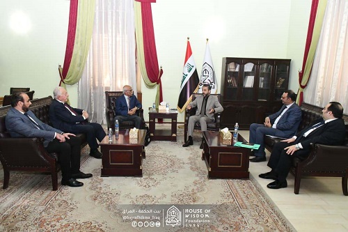 The Chairman of the Board of Trustees meets with the advisory team of the Political Studies Department